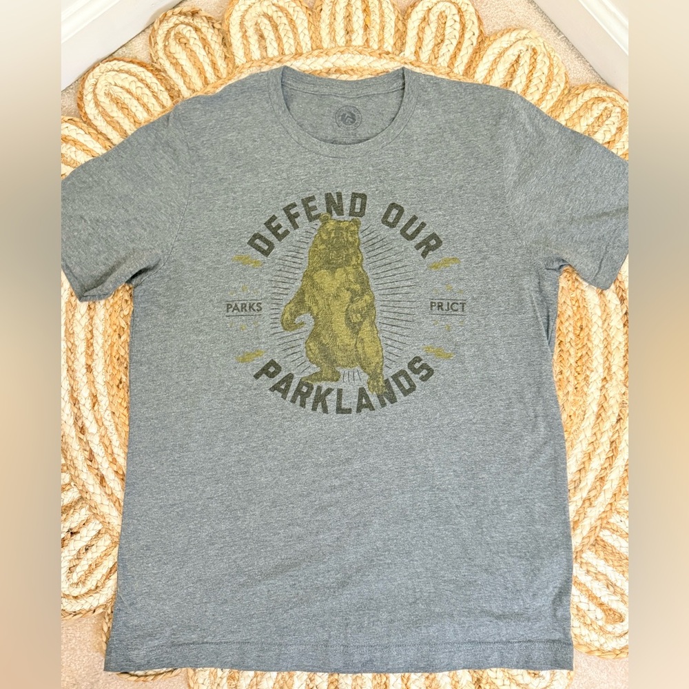 🌾 Parks Project Gray and Gold Short Sleeve Tee Defend Our Parklands